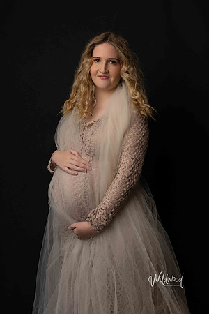 Ballarat Newborn and Maternity photography, Wildwood Photography
