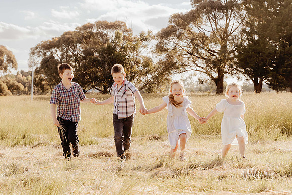 Ballarat outdoor family photography, Storytelling sessions, Wildwood Photography